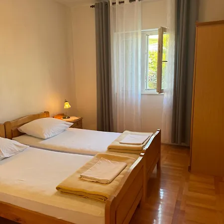 Prgin Krizan * Primosten